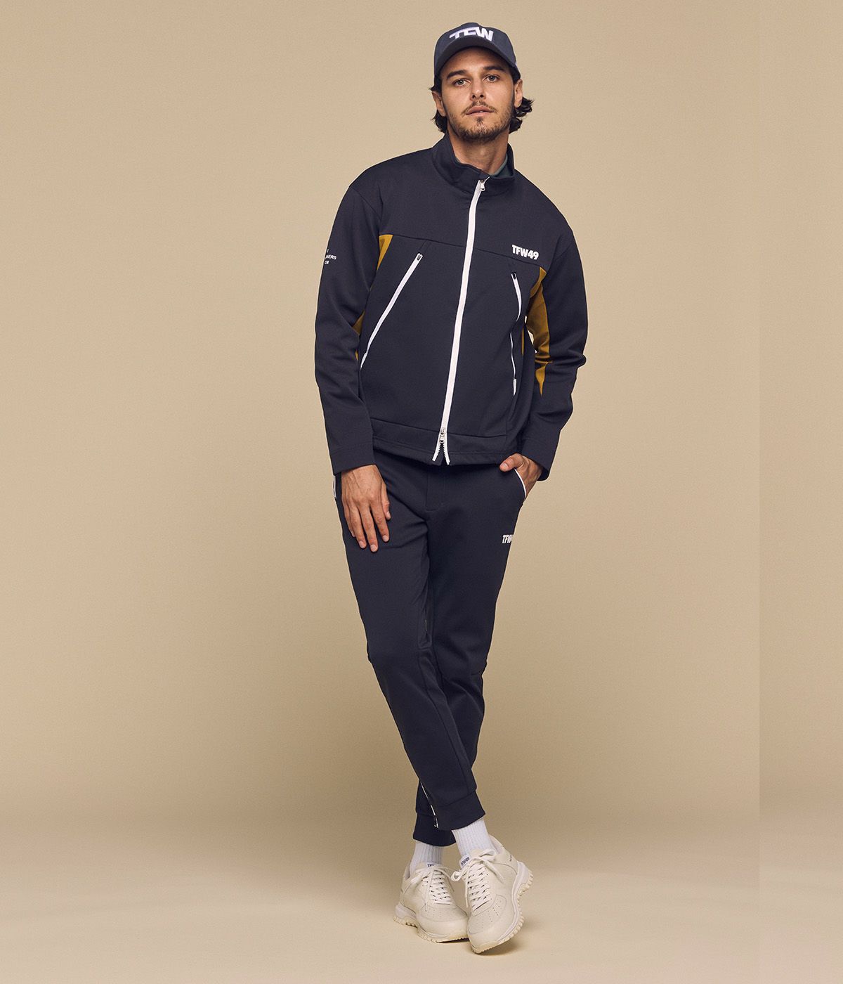 000000000762-12-xl.jpg?t=