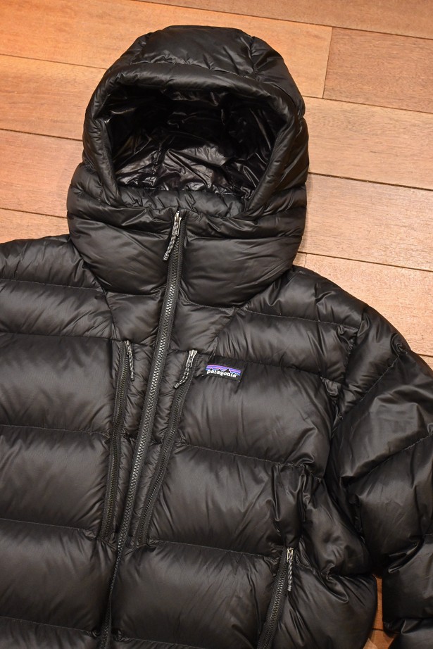 EXCELLENT USED) Patagonia パタゴニア フィッツロイ ダウン フーディ