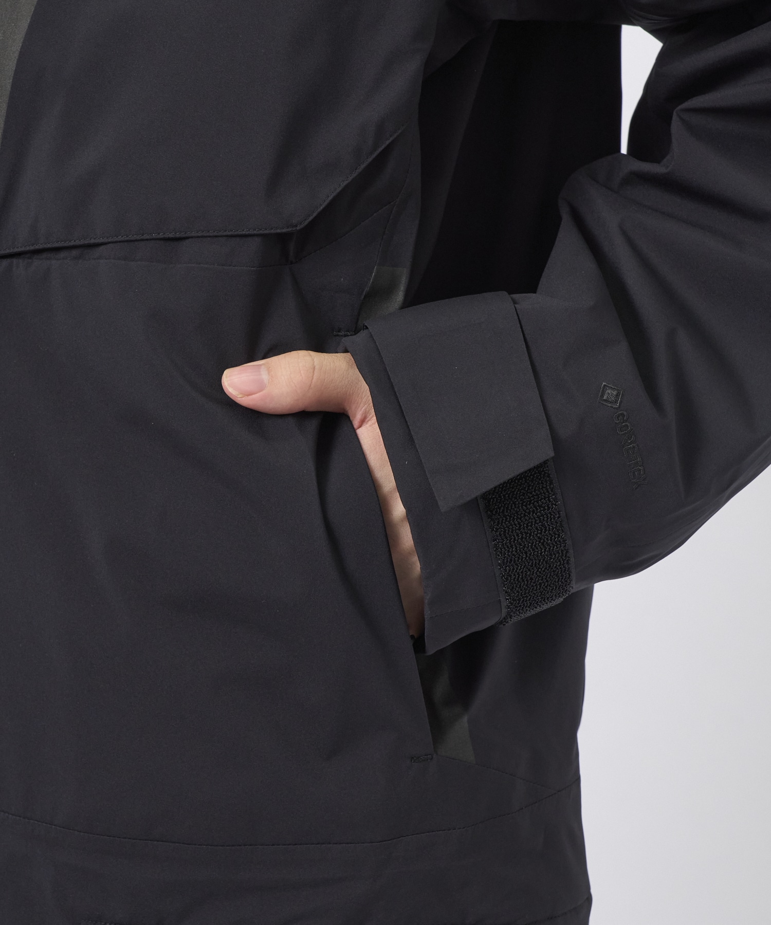 White Mountaineering | ホワイトマウンテニアリング