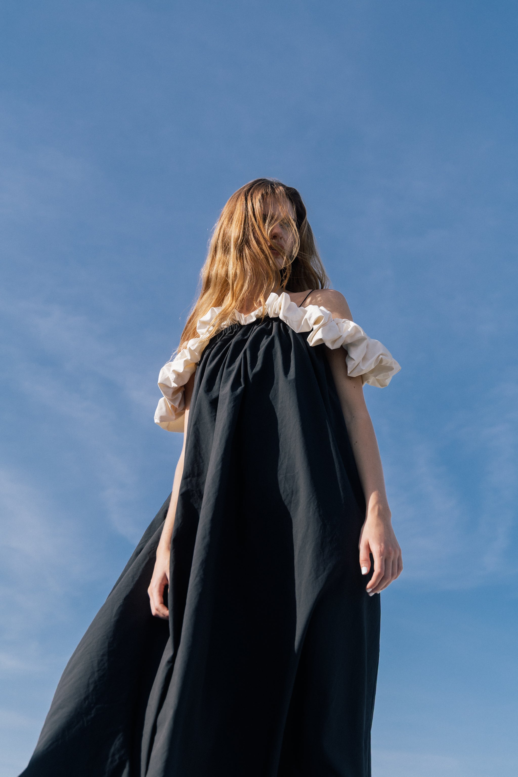 Erie Frills Onepiece – THE TOÉ