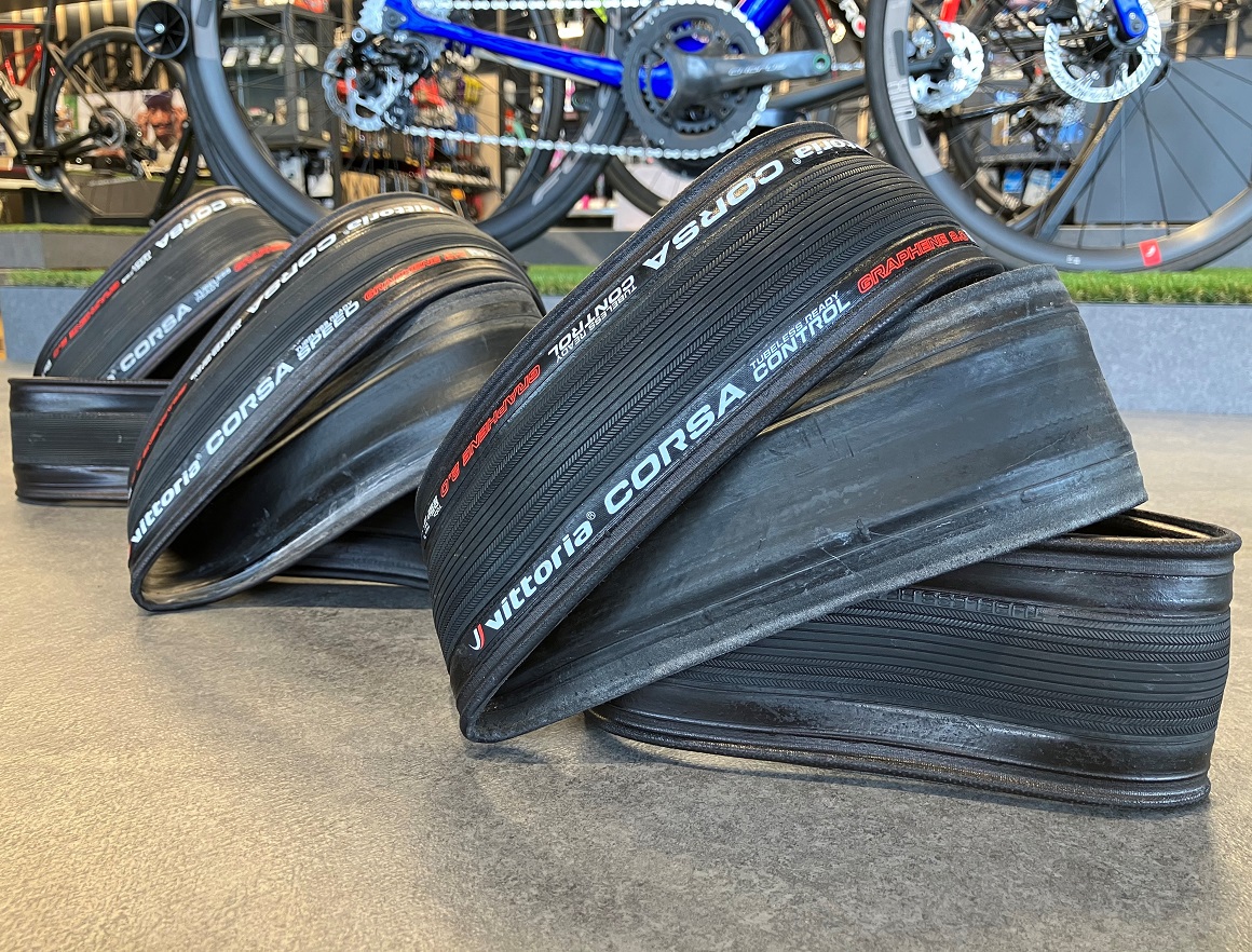 2024 SUMMER SALE』開催中 定番レースタイヤ Vittoria Corsa Tubeless