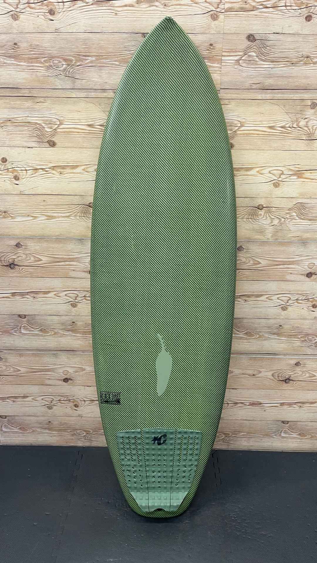 Used Chilli Surfboards Cherry Peppa 5'9