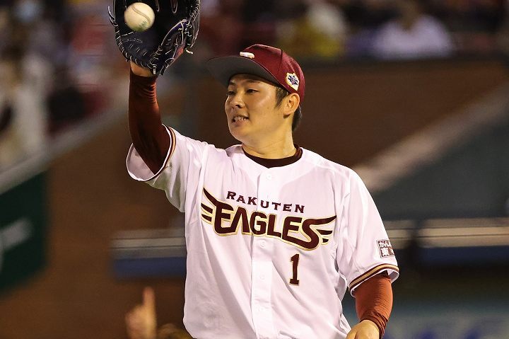 想像以上に似合って感激」パドレス松井裕樹が誕生！ 新ユニホーム姿に