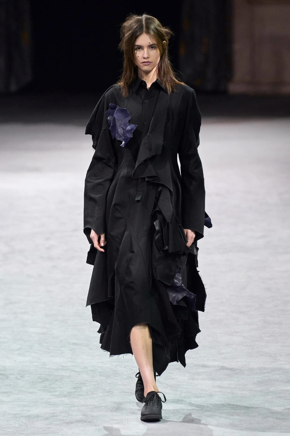 Yohji Yamamoto AUTUMN / WINTER 2023-24 – THE SHOP YOHJI YAMAMOTO