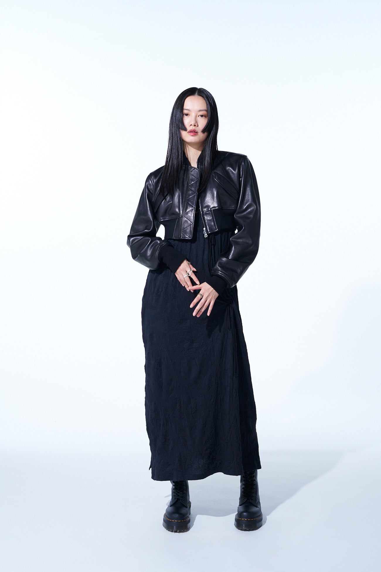 SEMI-VEGETABLE TANNED SHEEP LEATHER CROPPED BOMBER JACKET – THE