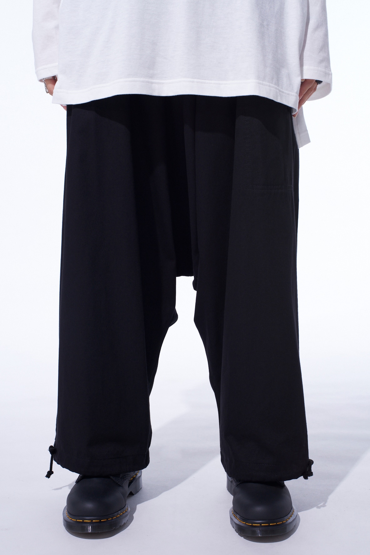 COTTON TWILL WIDE SAROUEL PANTS(S Black): S'YTE｜THE SHOP YOHJI