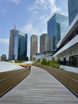 ゆうじ様製作依頼 Nゲージ 高層オフィスビル（ミラーガラス仕様