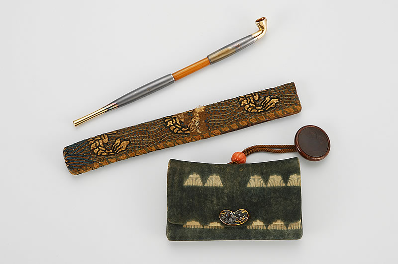 煙管煙草入組物｜燕市産業史料館｜新潟県燕市｜燕の匠の技に触れ、金属