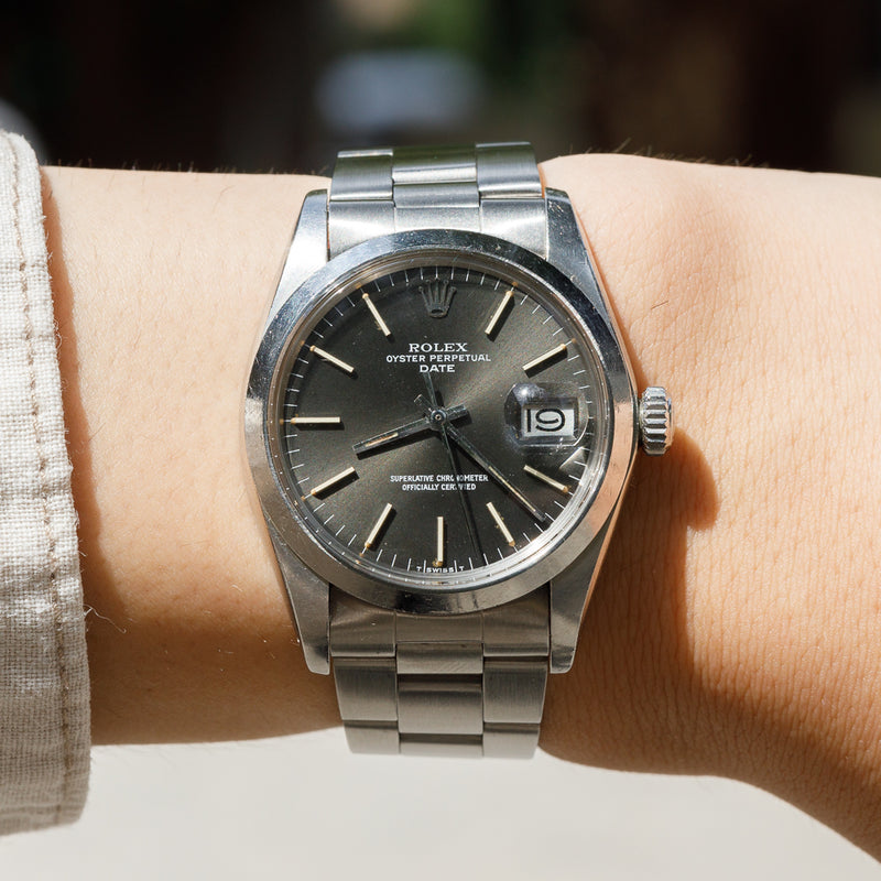 ROLEX OYSTER PERPETUAL DATE Ref.1500 Gray Dial – TIMEANAGRAM