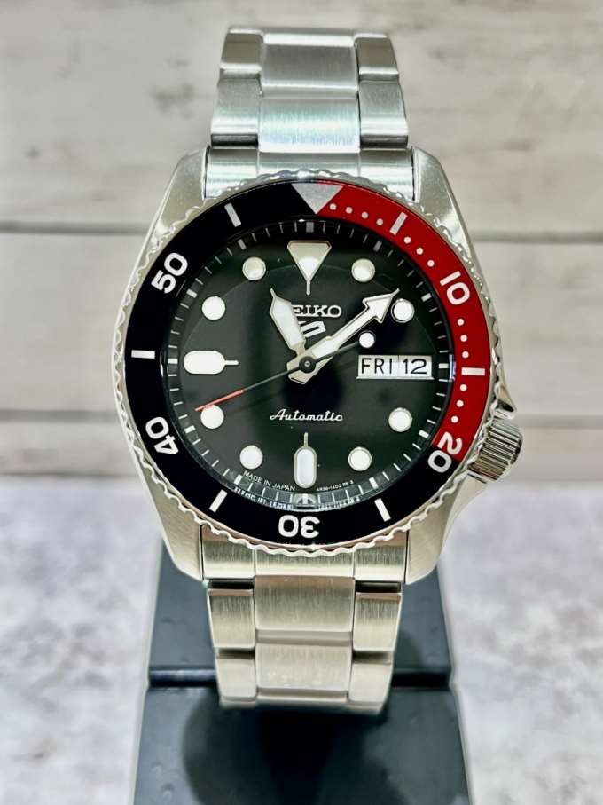 SEIKO 5 SPORTS】特注カラー ! 限定数300本！！ 【Junksルクア店