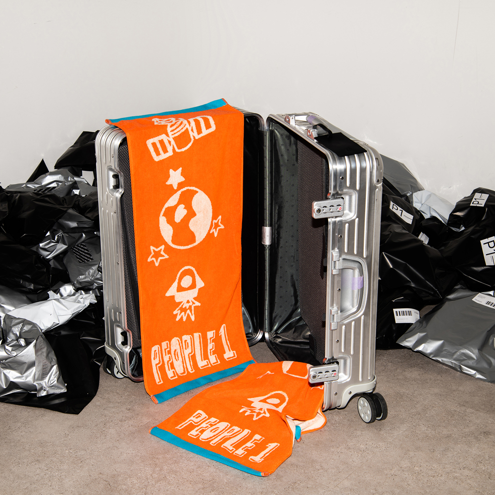 ついらく” TOWEL inspired by エッジワース・カイパーベルト | TOoKA BASE