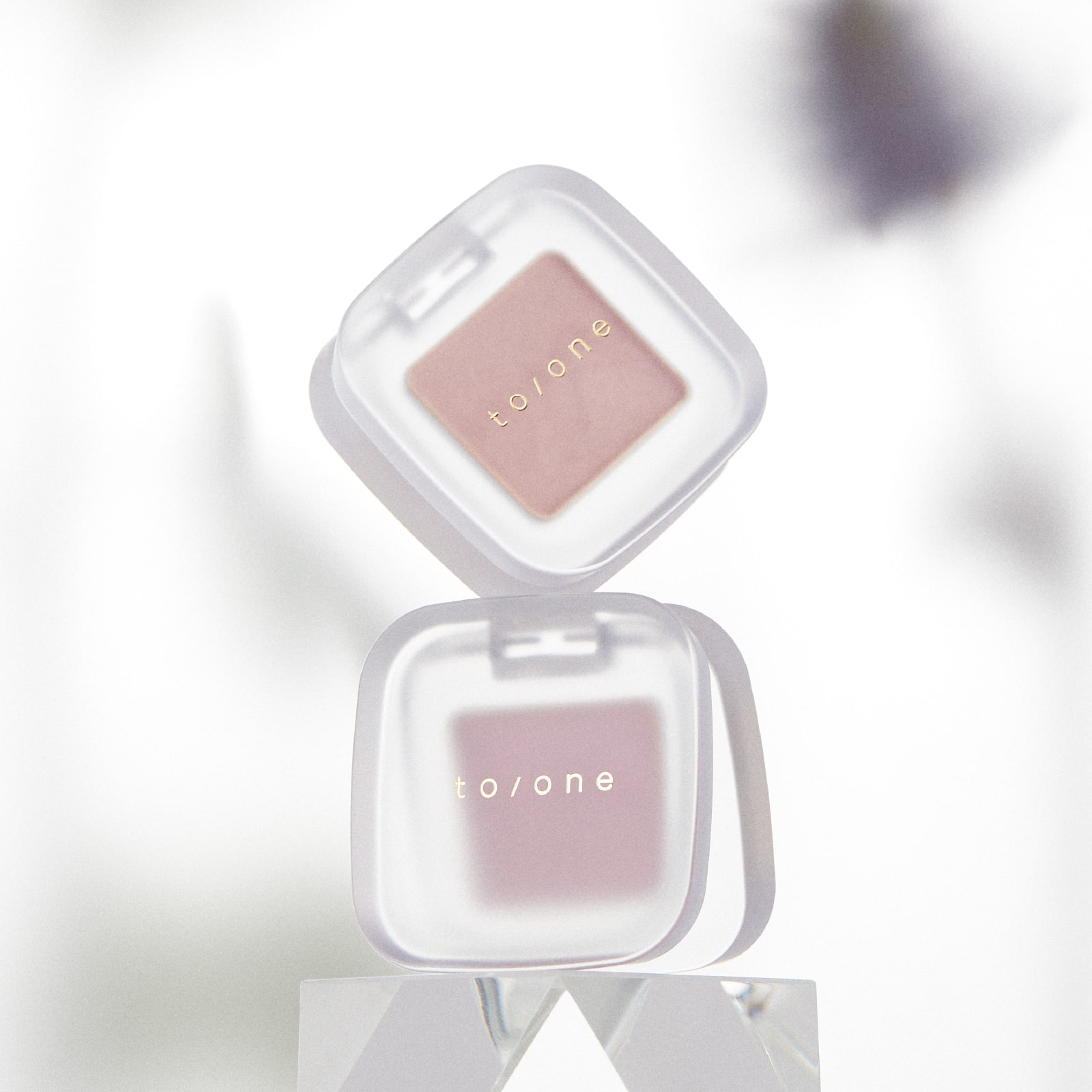 to/one】ペタル フロート アイズ［08～11］ ｜to/one Website | トーン