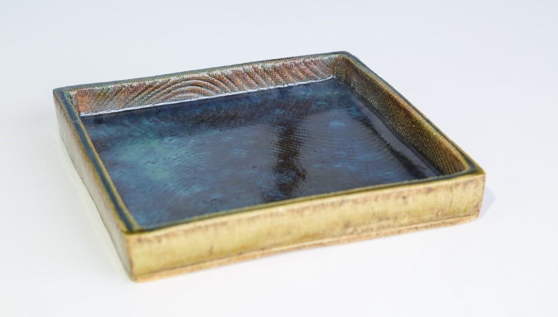 金谷ホテル創業150周年記念】益子焼 織部角皿（限定150枚）(外径18