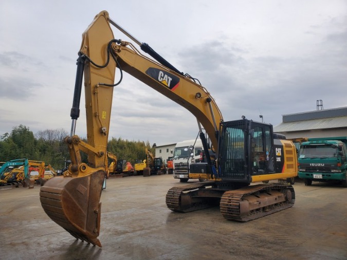 キャタピラー建機 CAT623G モータースクレーパー1/50 ミリタリーカラー