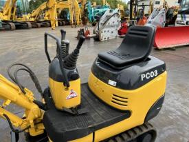 コマツ PC03-2 ミニユンボ（ミニ油圧ショベル）~1t 神奈川県中古重機