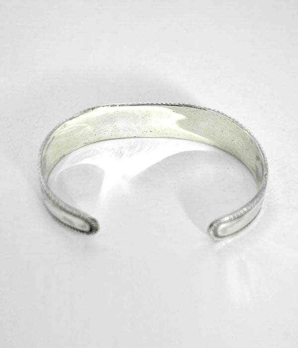 ラリースミス (LARRY SMITH) THUNDERBIRD STAMPED BRACELET バングル