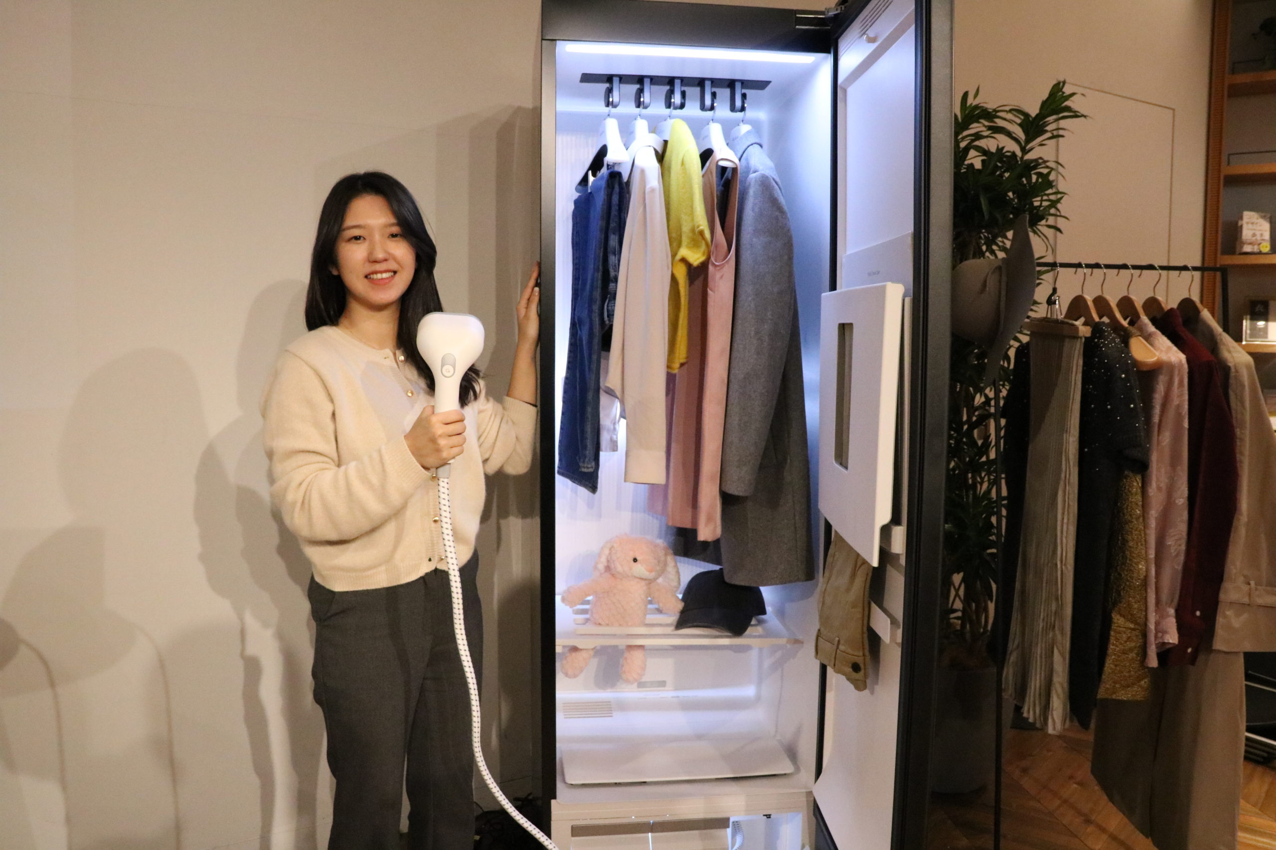 LGエレクトロニクスの新製品『The All New LG Styler』で毎日の衣類