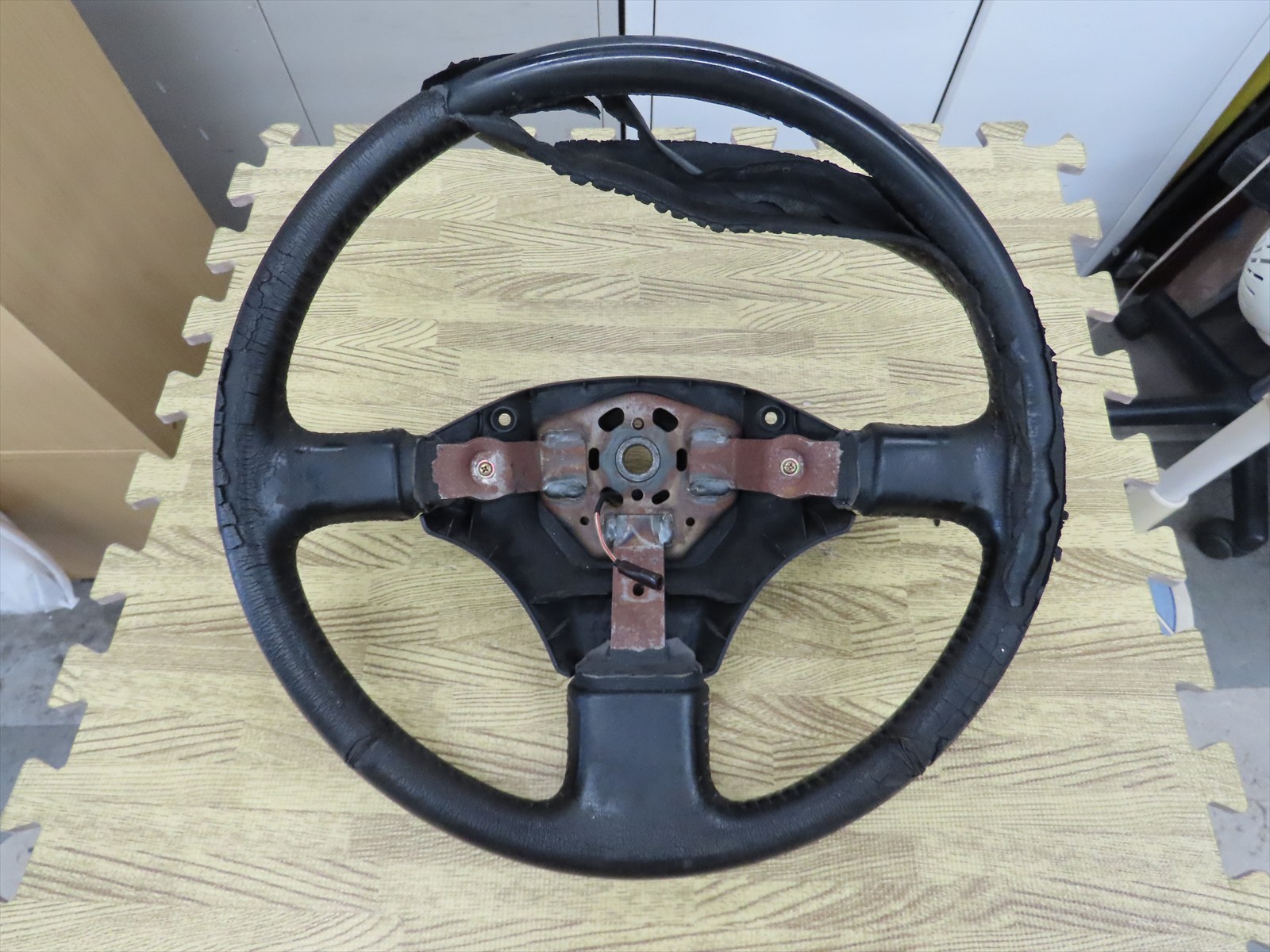 ランドクルーザー 純正 ステアリング ランドクルーザー300 純正