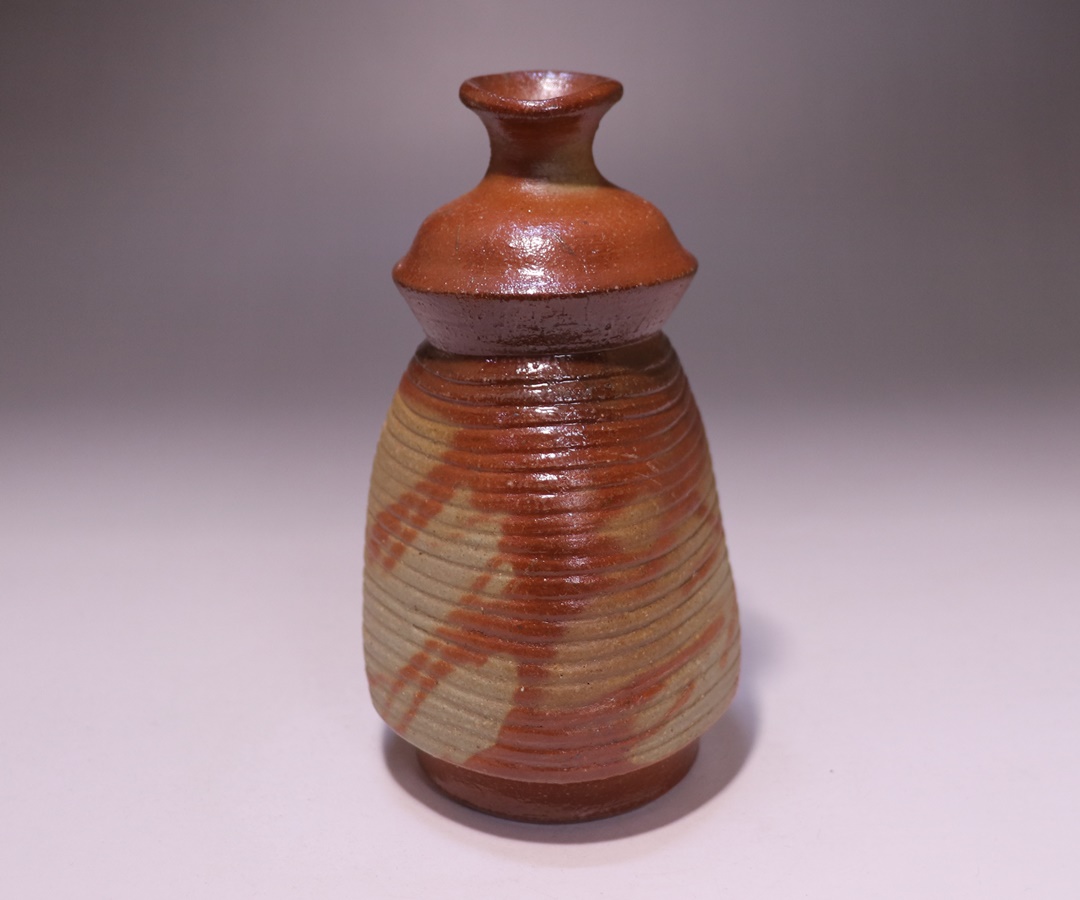 越智富雄 作 「備前緋襷徳利」 ～備前焼専門卸小売店 川口陶楽苑～