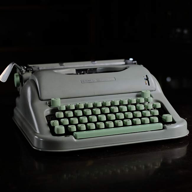 あ*せ様 20s~30s PORTABLE タイプライター﻿MADEI あ*せ様 20s~30s