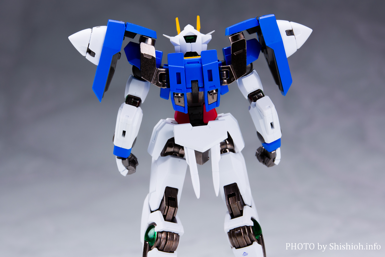 L ROBOT魂 ダブルオーライザー+GNソードⅢ　メタルロボット魂 METAL ROBOT魂 <SIDE MS> ダブルオーライザー＋GNソードIII | 魂ウェブ