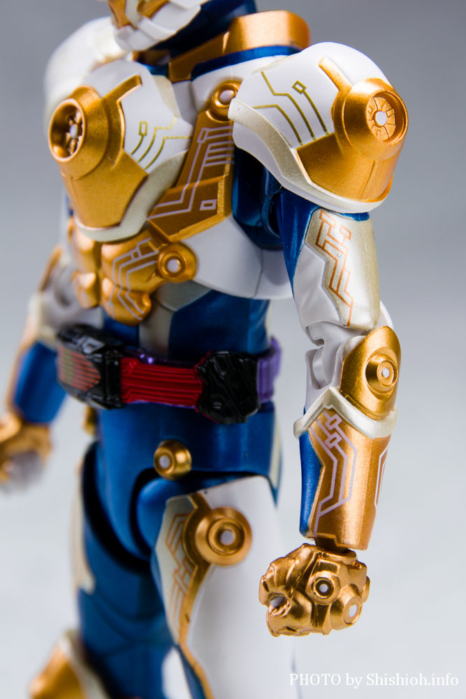 レビュー】S.H.Figuarts 仮面ライダーゲイザー