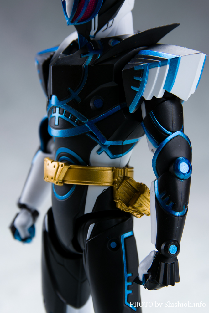 レビュー】S.H.Figuarts 仮面ライダーデュランダル オーシャンヒストリー
