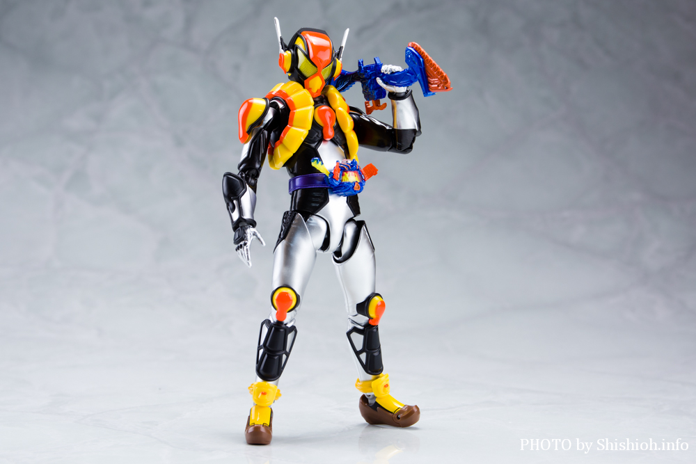 レビュー】S.H.Figuarts 仮面ライダーヴラム プリンカスタム