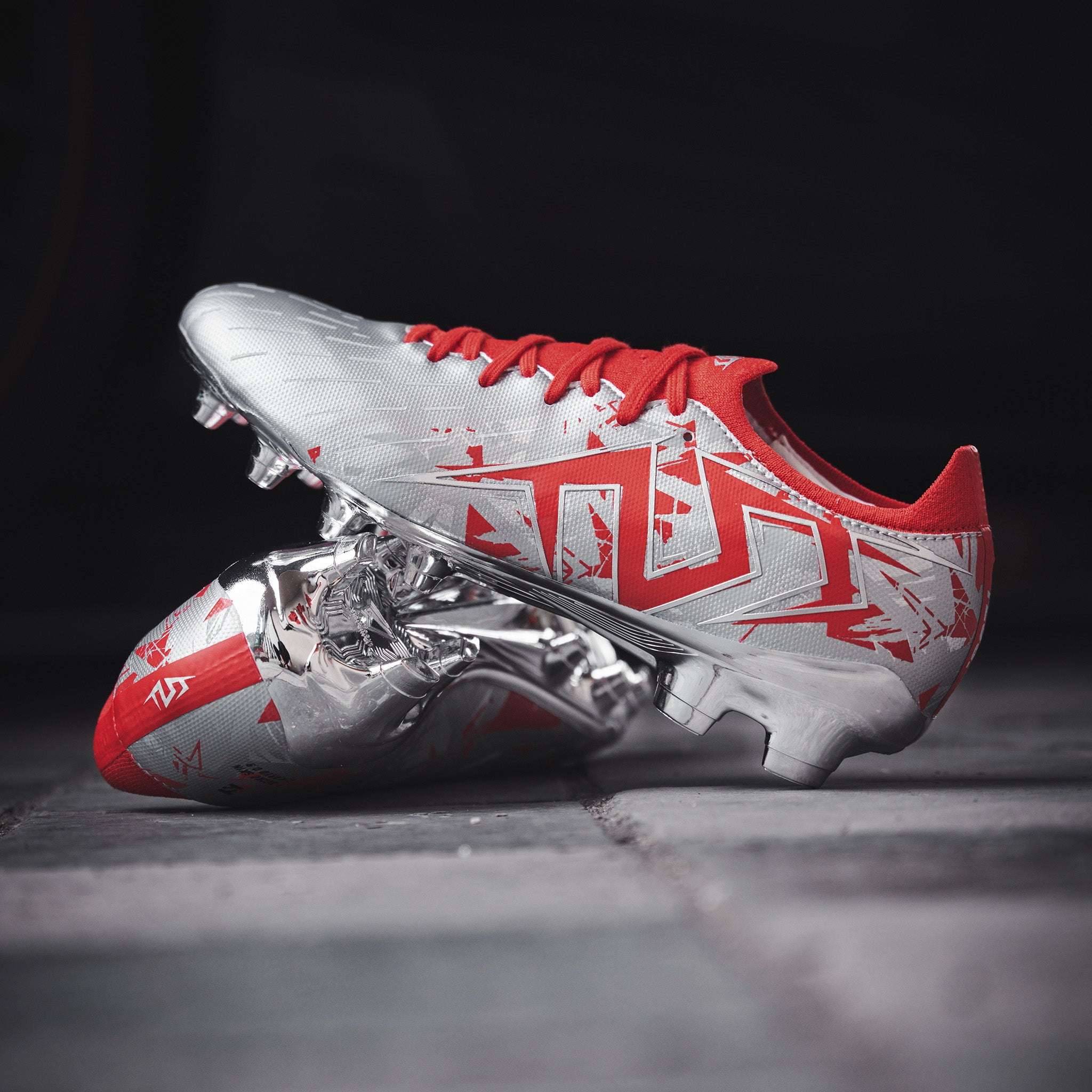 STRIKER.717 FG -Silver Pack – TLSS.JP