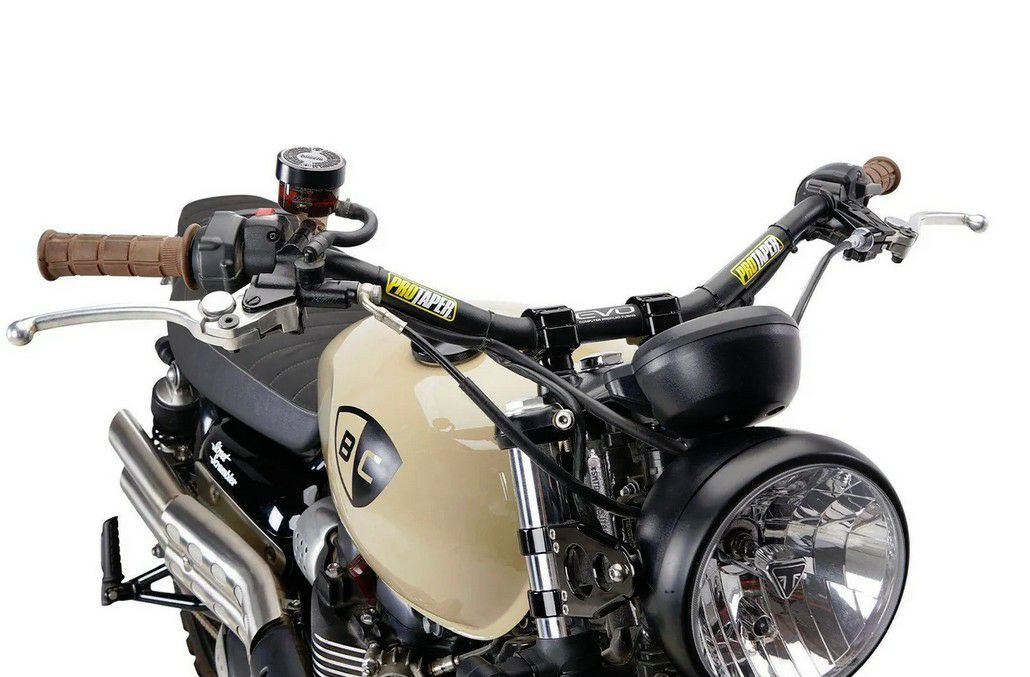 楽天市場】トライアンフ 水冷 スクランブラー900/ストリートスクラン