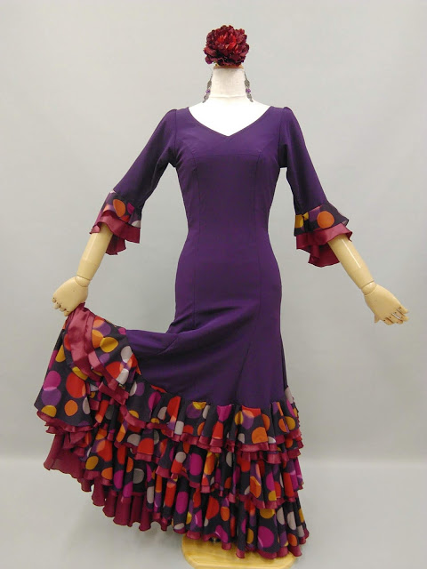 楽天市場】【レンタル】ぼかし水玉シージョ付き ワンピース 紫