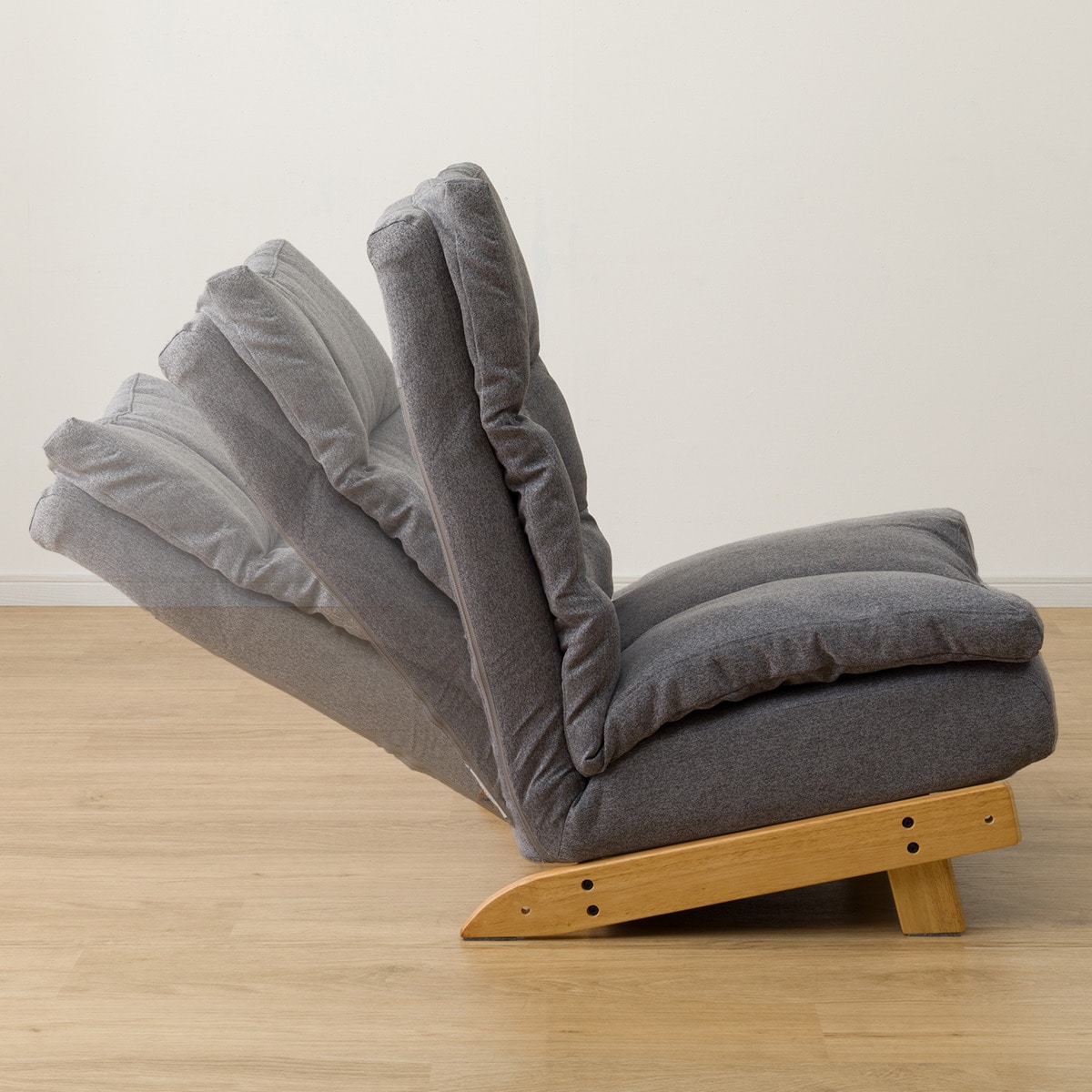 SALE（限定販売7/25マデ）NITORI リクライナーソファ KJ-1 SALE（限定