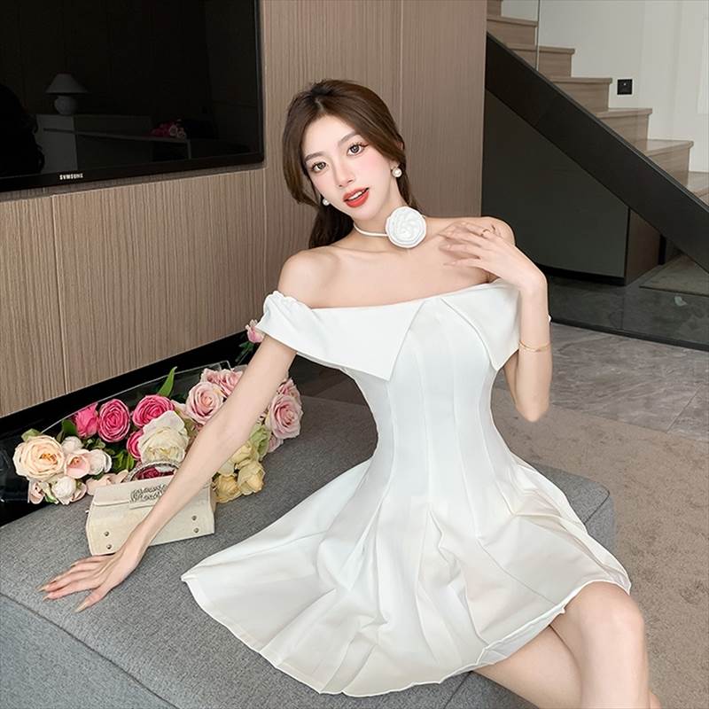 楽天市場】オフショルダーワンピース フレアプリーツミニワンピース