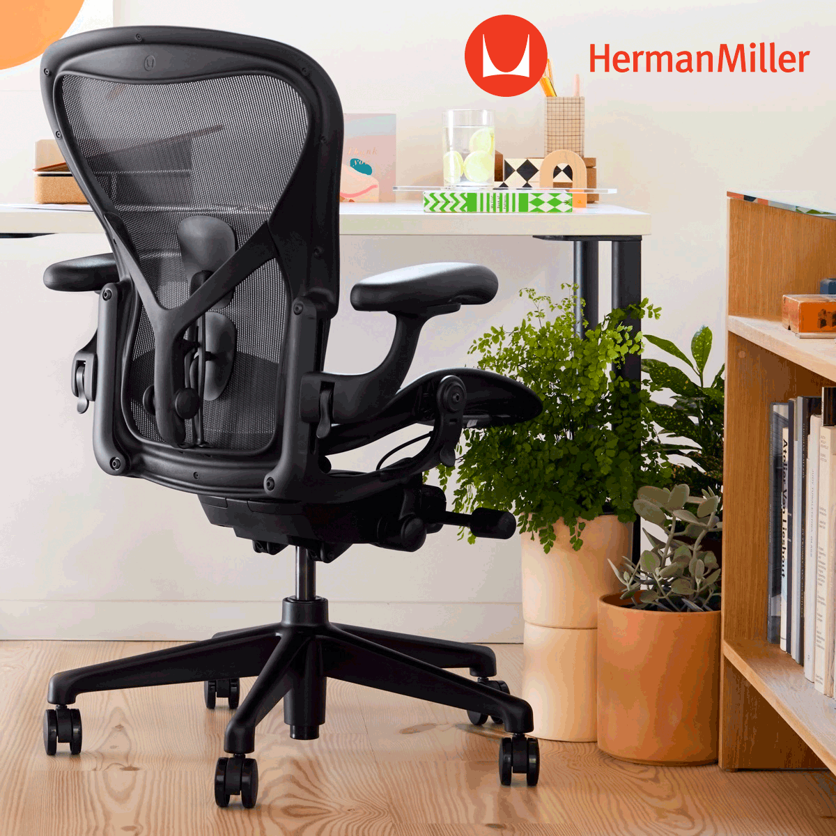 楽天市場】【人気の即納在庫】ハーマンミラー アーロンチェア リ