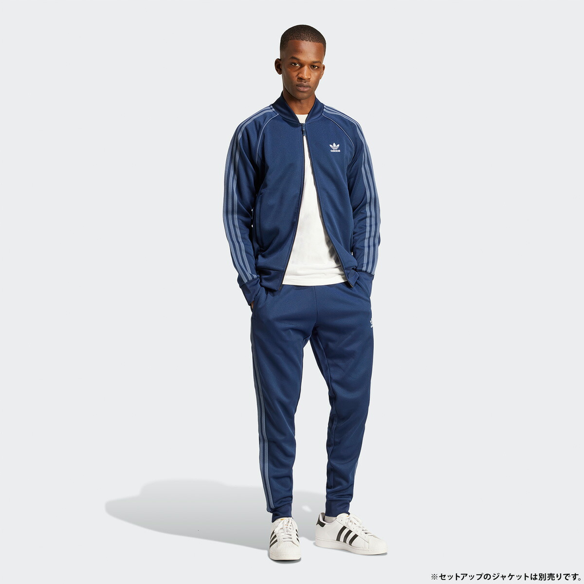 美品アディダスオリジナルススーパースタートラックトップジャケット