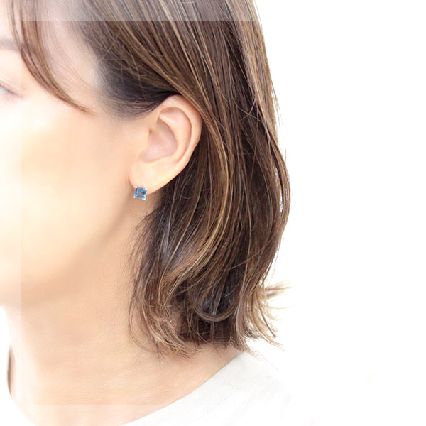 楽天市場】K18 大人色 ロンドンブルートパーズ ピアス 6.0mm スクエア