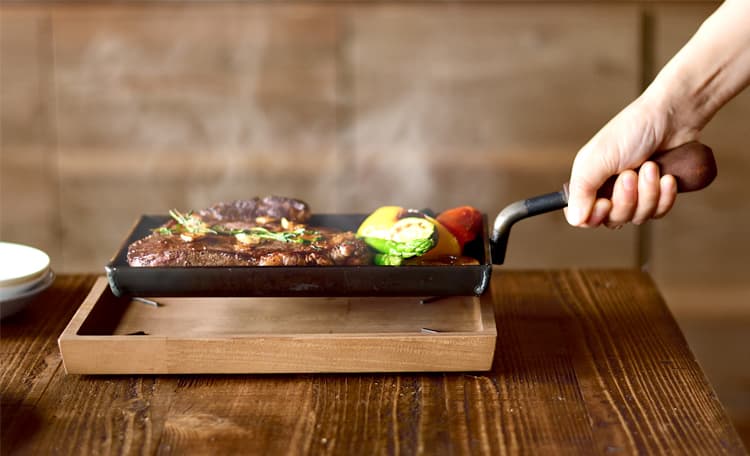 楽天市場】大人の鉄板 鉄板小 蓋付き OTS8100 鉄板 フタ付き 日本製 鉄