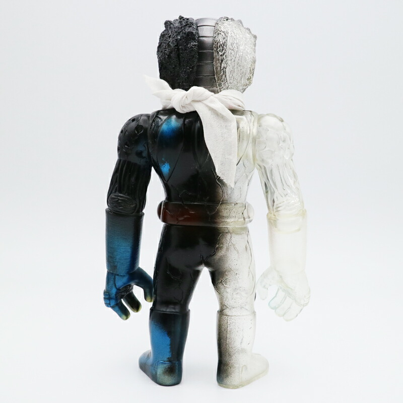 楽天市場】REAL HEAD(リアルヘッド) カオスマン2号 クリア成型/右半身