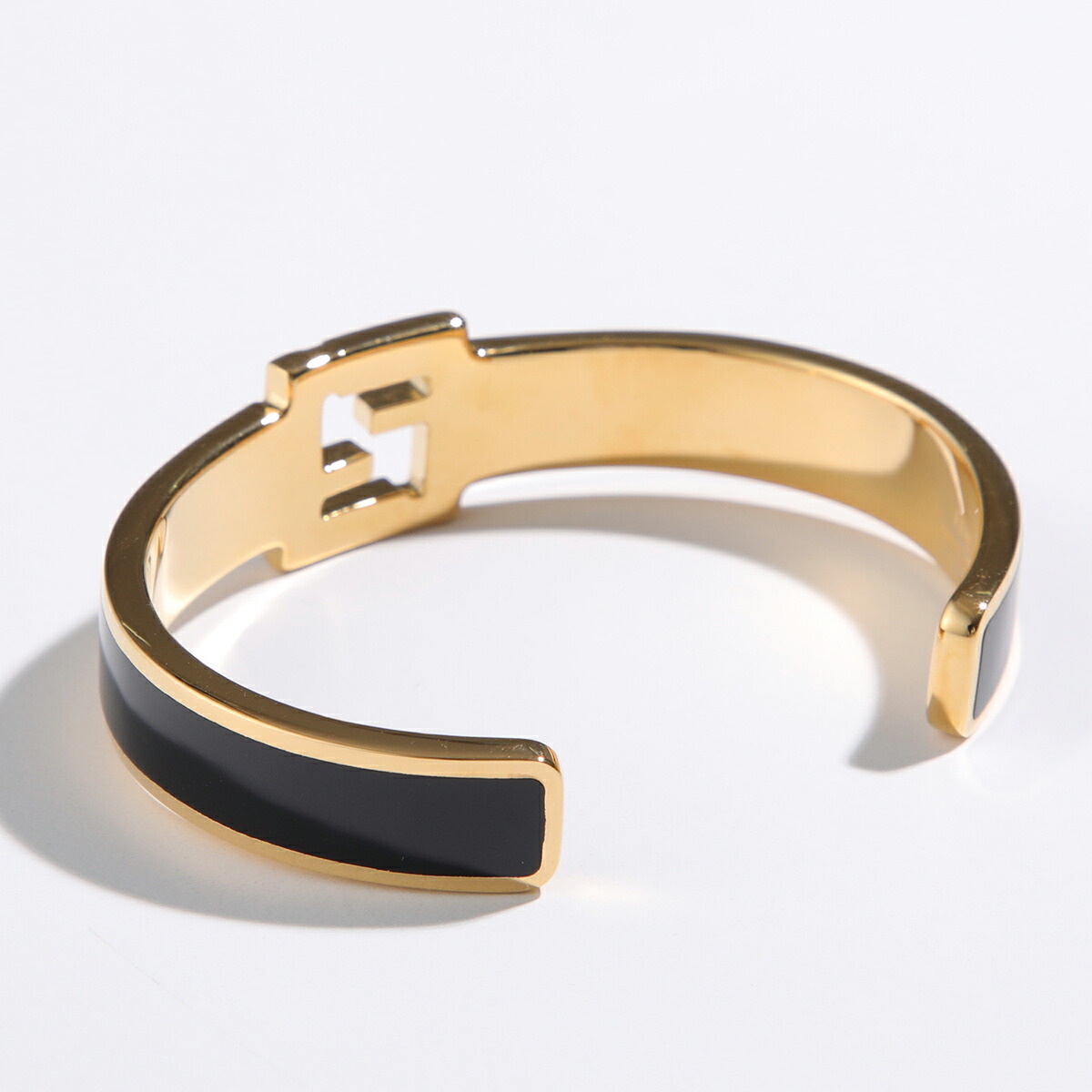 楽天市場】【最大2万円OFFクーポン対象・2/20～2/23限定】FENDI