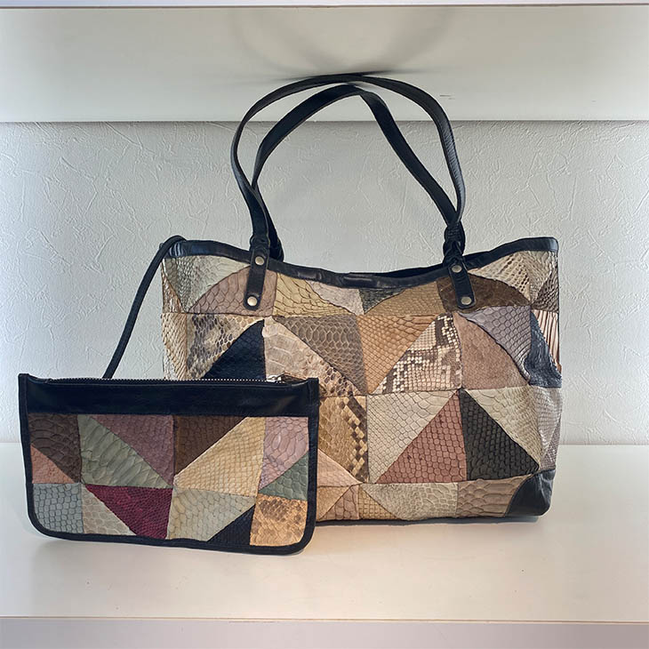 楽天市場】【1点限り】パイソン トートバッグ ヘビ革 パッチワーク col
