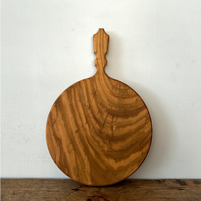 楽天市場】woodpecker 山桜のカッティングボード 丸 堅くて頑丈な山桜