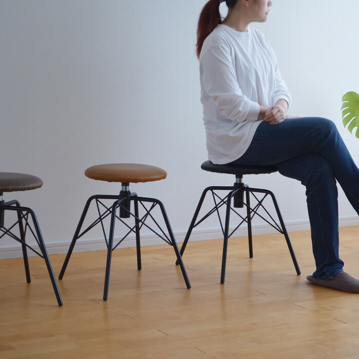 楽天市場】回転ダイニングスツール LS4238 レザー ブラック 03655