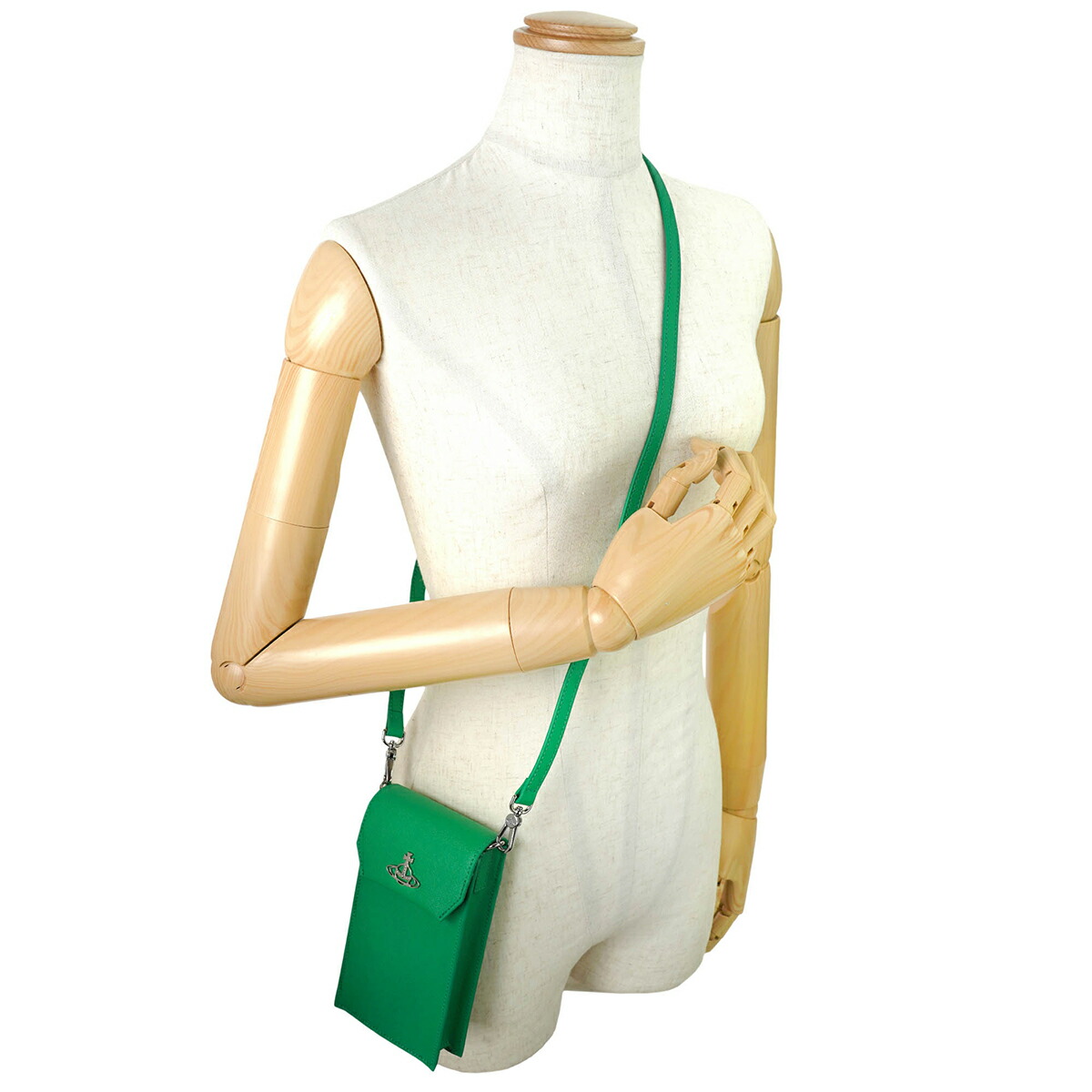 ✨美品✨ヴィヴィアン ボディバッグ ワンショルダーバッグ オーブ