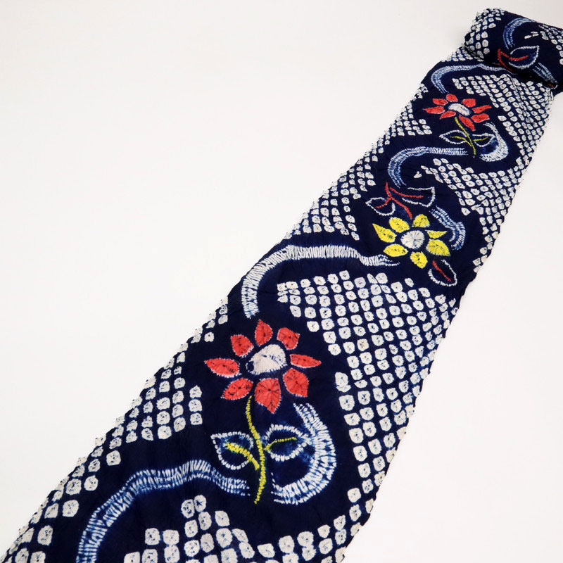 楽天市場】浴衣反物 手しぼり 『有松鳴海絞』流線花模様 カジュアル 紺