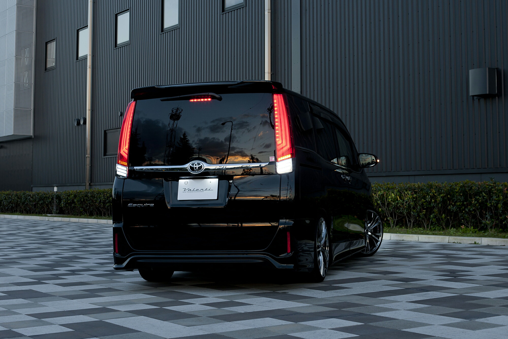 楽天市場】【2/19~2/23 ポイント5倍】 VALENTI ヴァレンティ 80系 VOXY