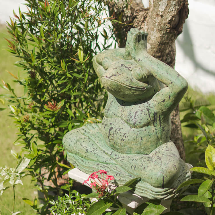 Daum ドームのラッキーフロッグ、かえるの置物 蛙 カエル Daum ドーム