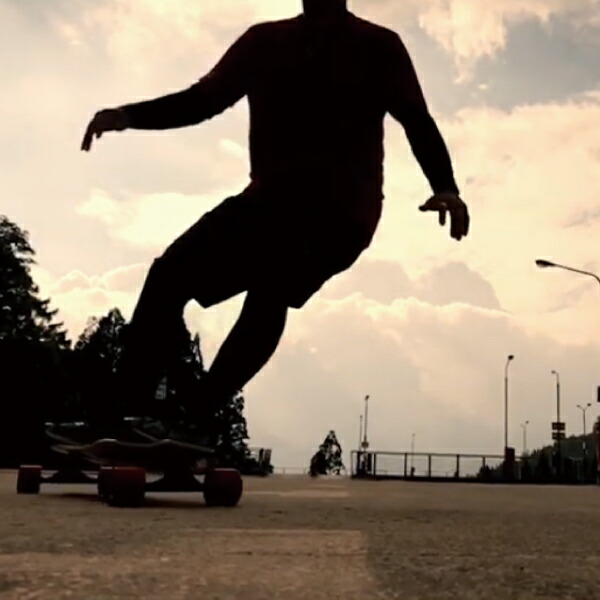 楽天市場】ロングスケートボードカービングスケートボードロンスケ38