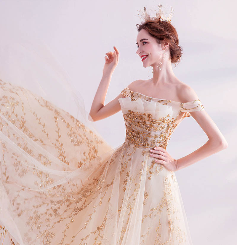 社交ダンス オーダー製品 クリーム色にゴールドスパン☆ロングドレス