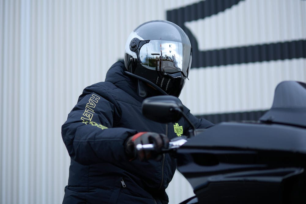 楽天市場】フルフェイスへルメット バイク VANSON コラボ ホワイト S