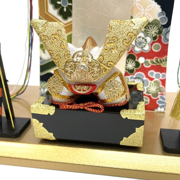 楽天市場】金色兜飾り（弓太刀付） 五月人形兜飾り 端午の節句卓上飾り